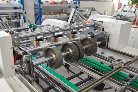 máquina da cartonagem do hamburguer