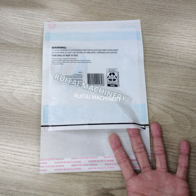 Máquina de fabricação de sacos de correio de papel, incluindo o selo de bloqueio dos lábios