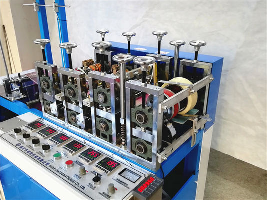Máquina de fabricação de coberturas de sapatos de plástico descartáveis de duas camadas