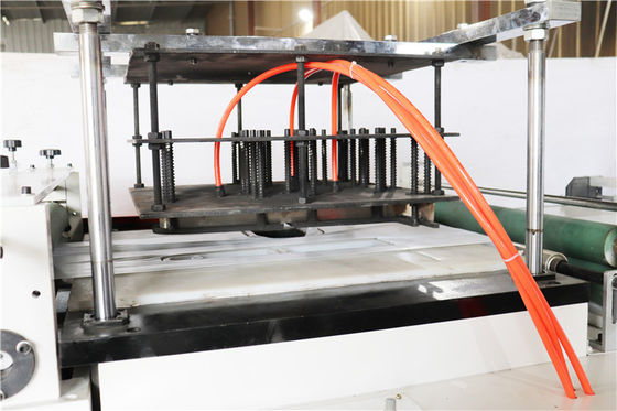 Máquina de fabricação de avental de plástico PE descartável